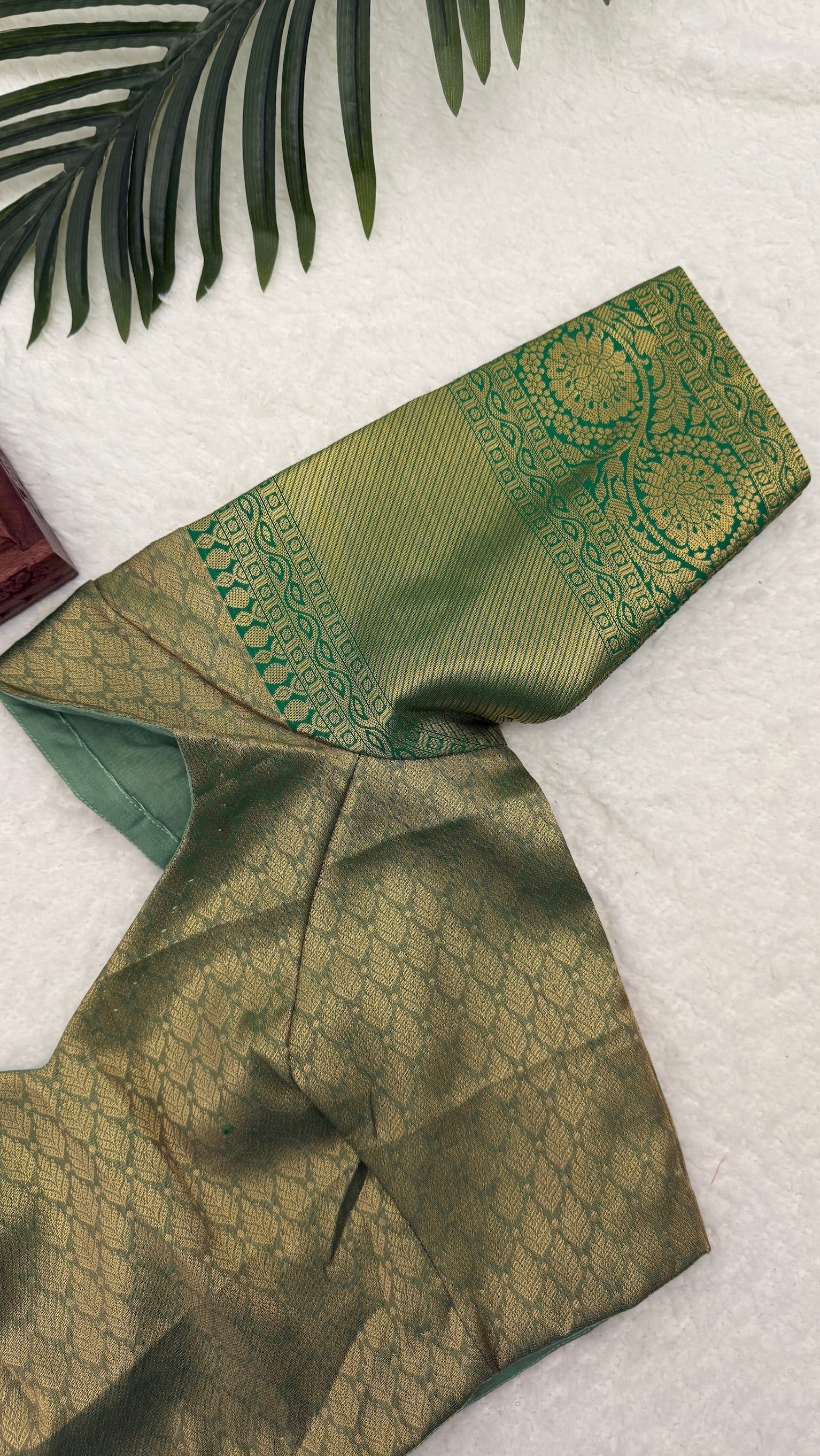 Tissue Saree With Stitched Blouse