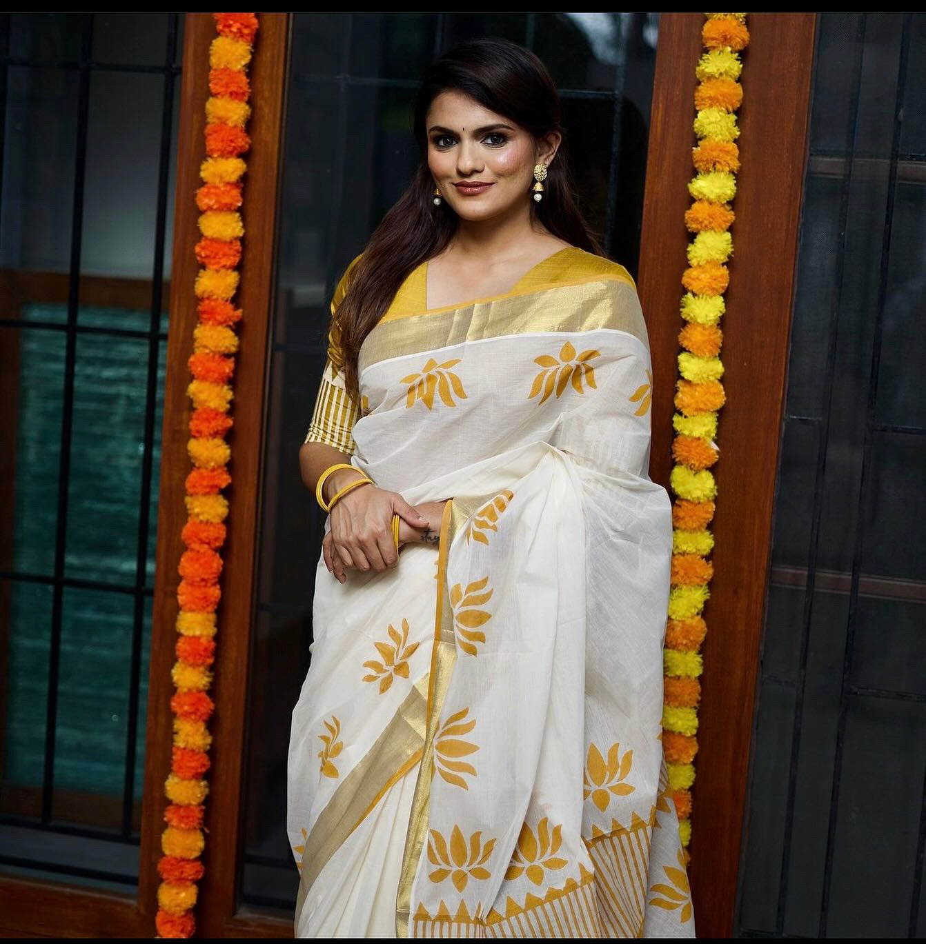 Premium Lotus Set Saree