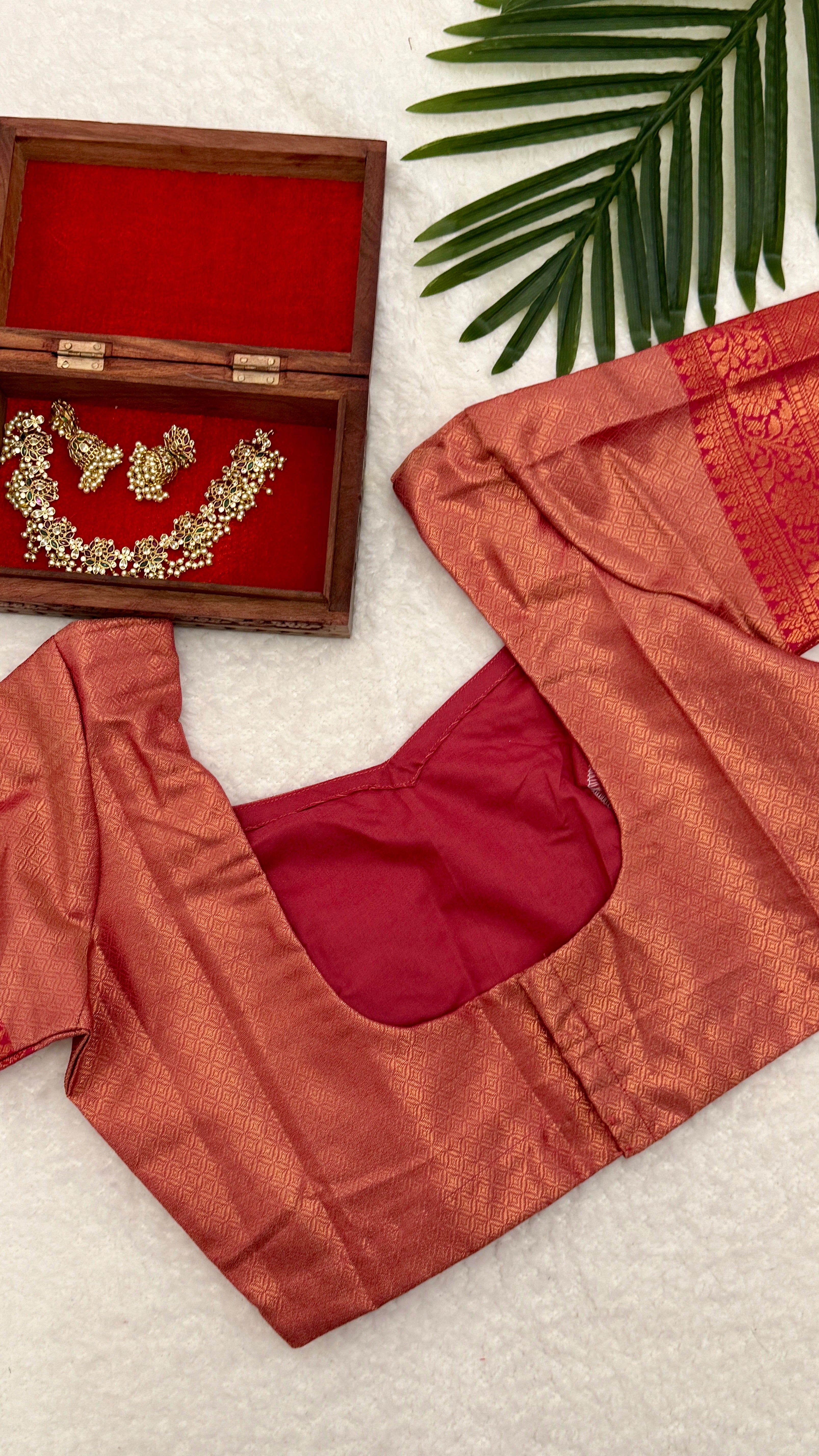 Kora Muslin Saree With Stitched Blouse