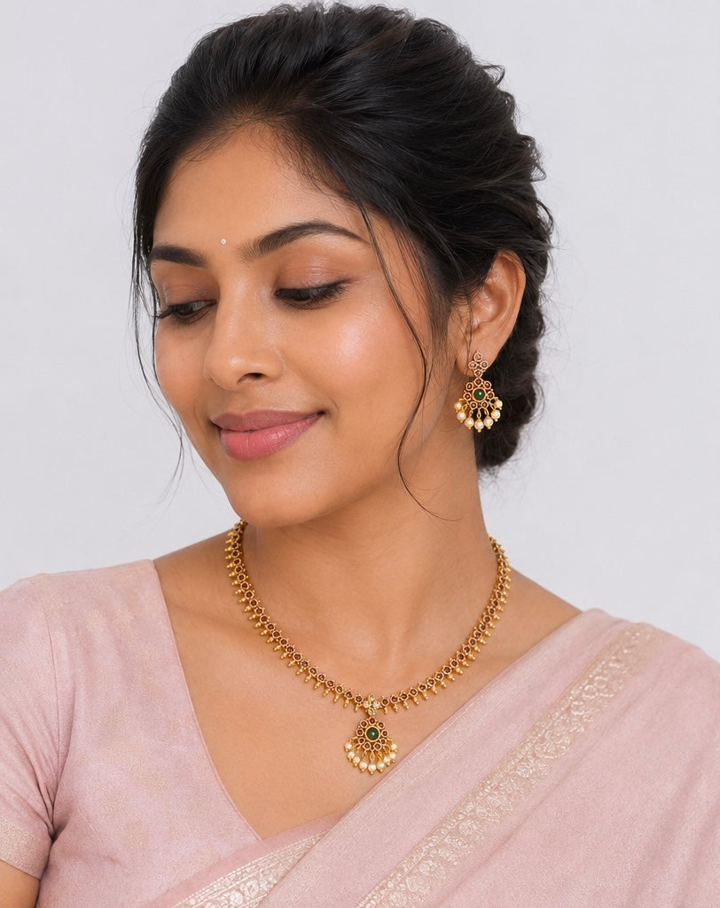 Kemp Necklace Set