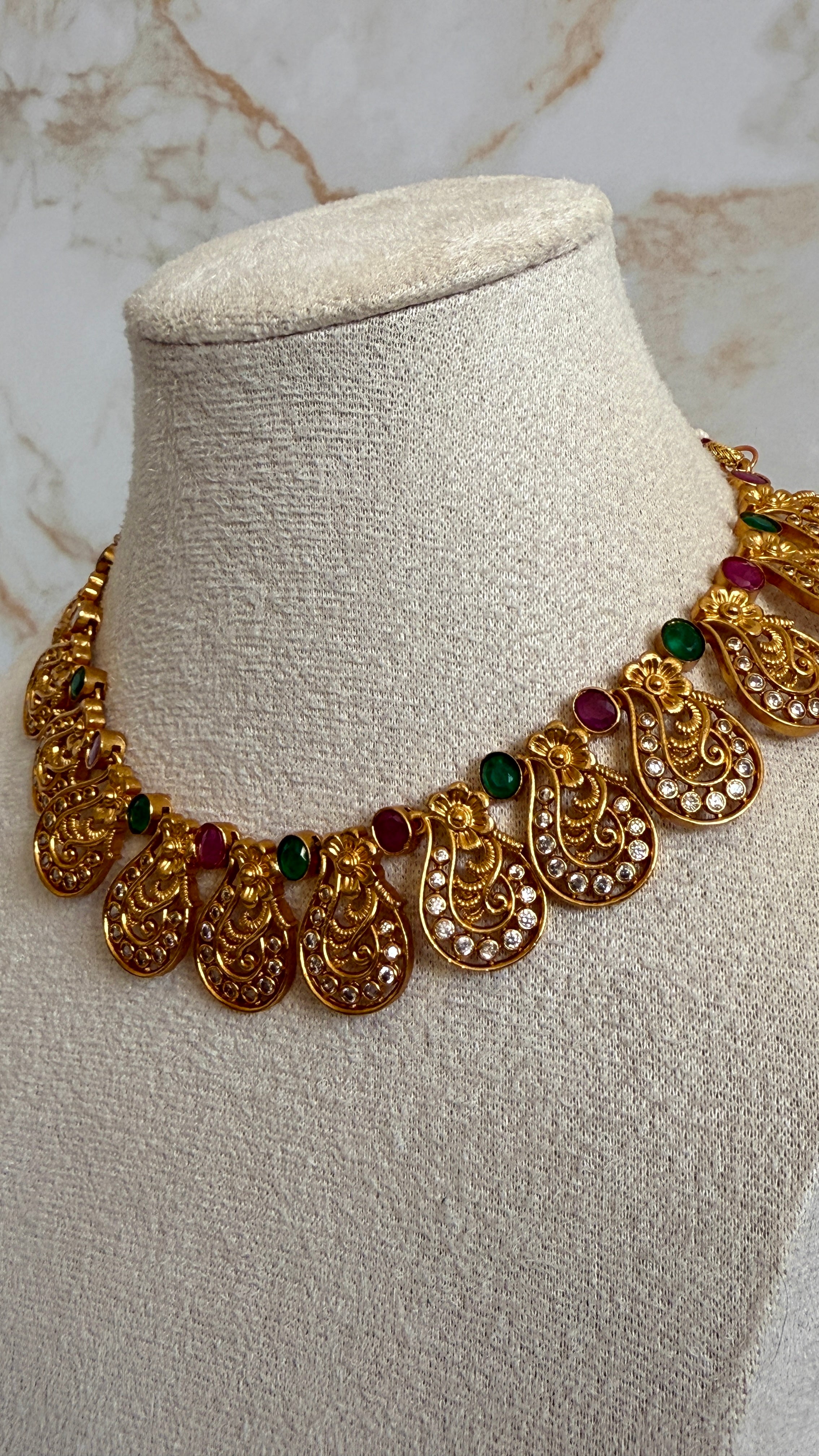 Premium Swan Necklace Set