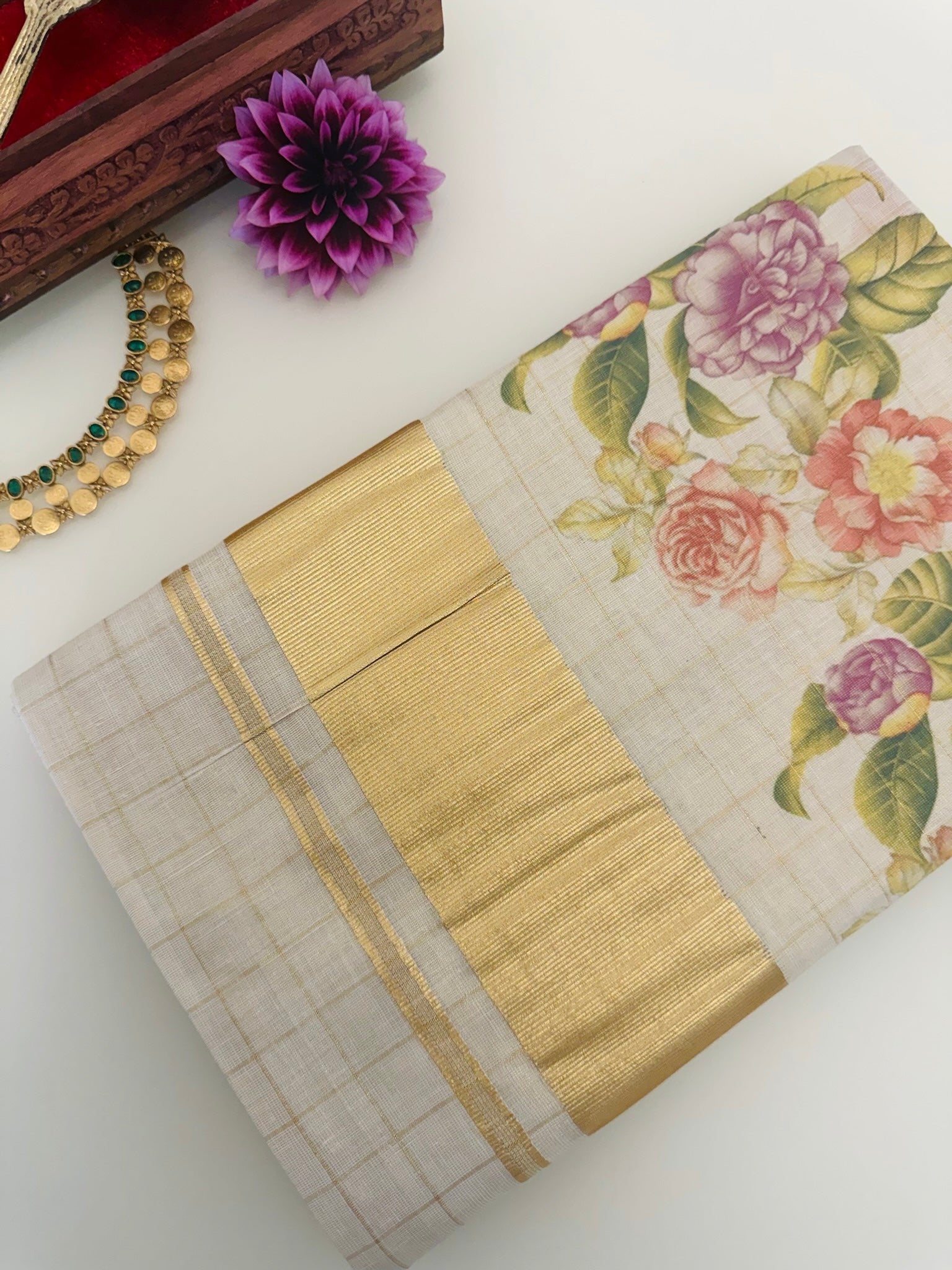 Kerala Floral Set Saree