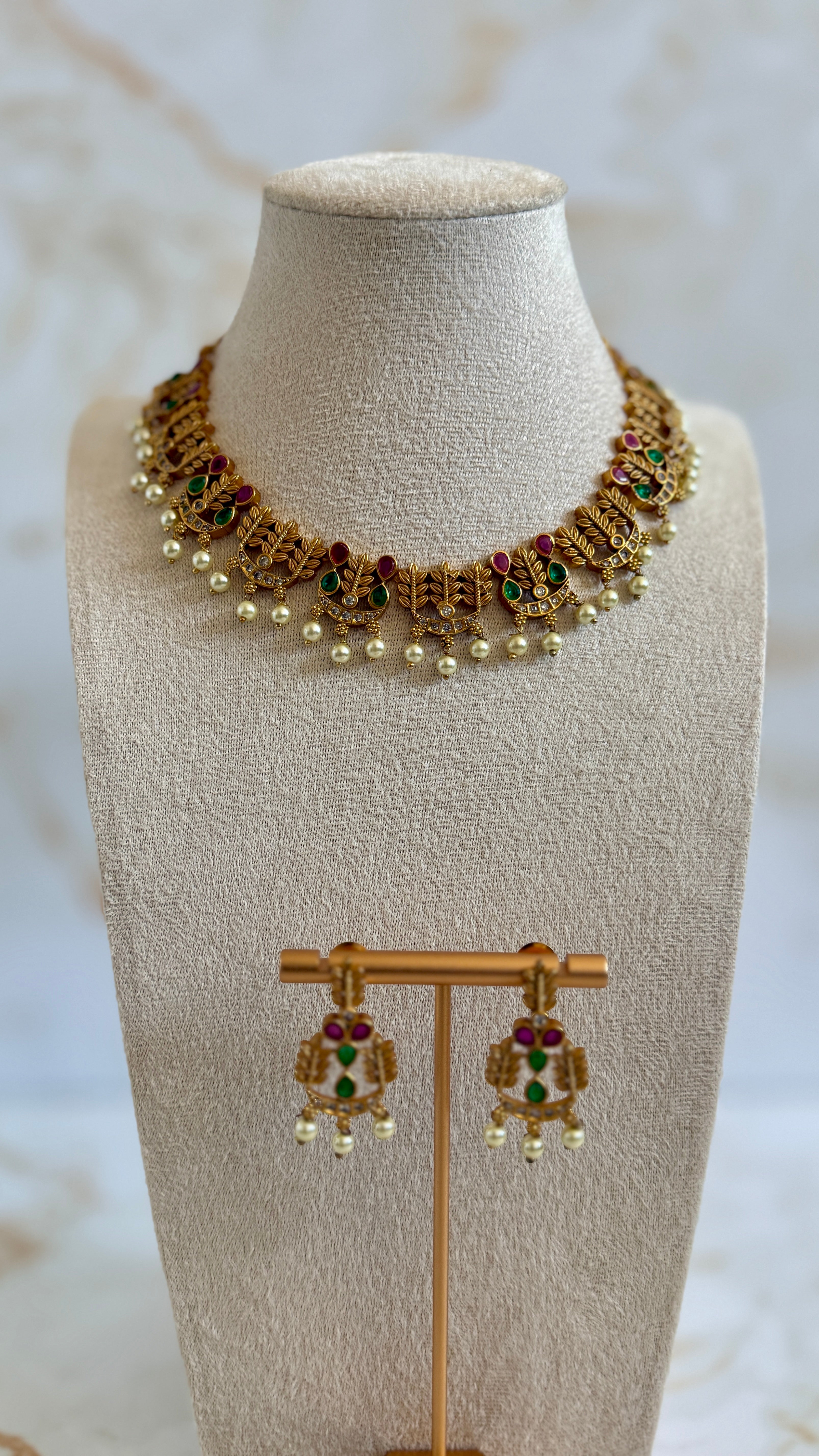 Premium Floral Necklace Set