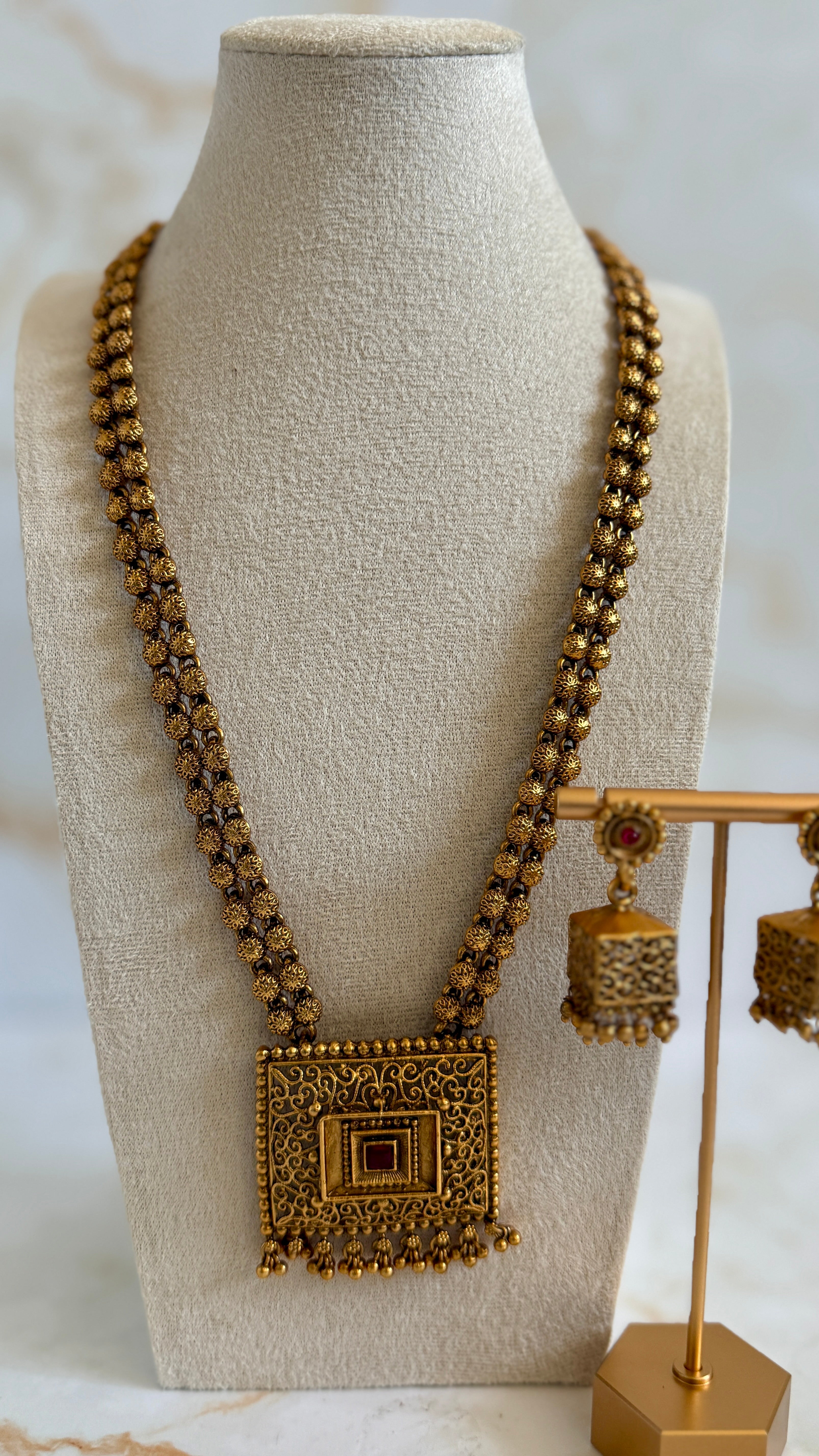 Long Necklace Set