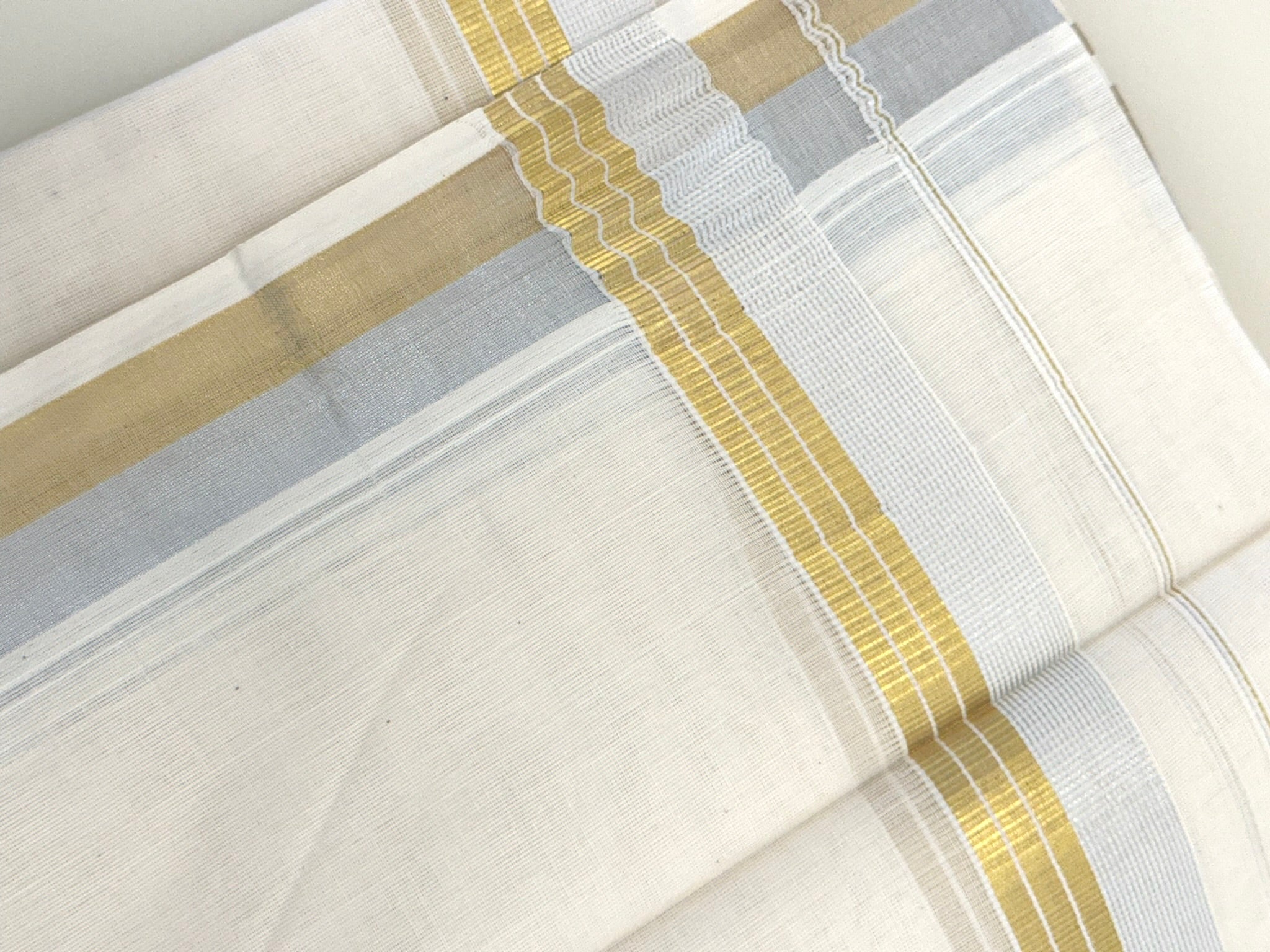 Mens Mundu 01