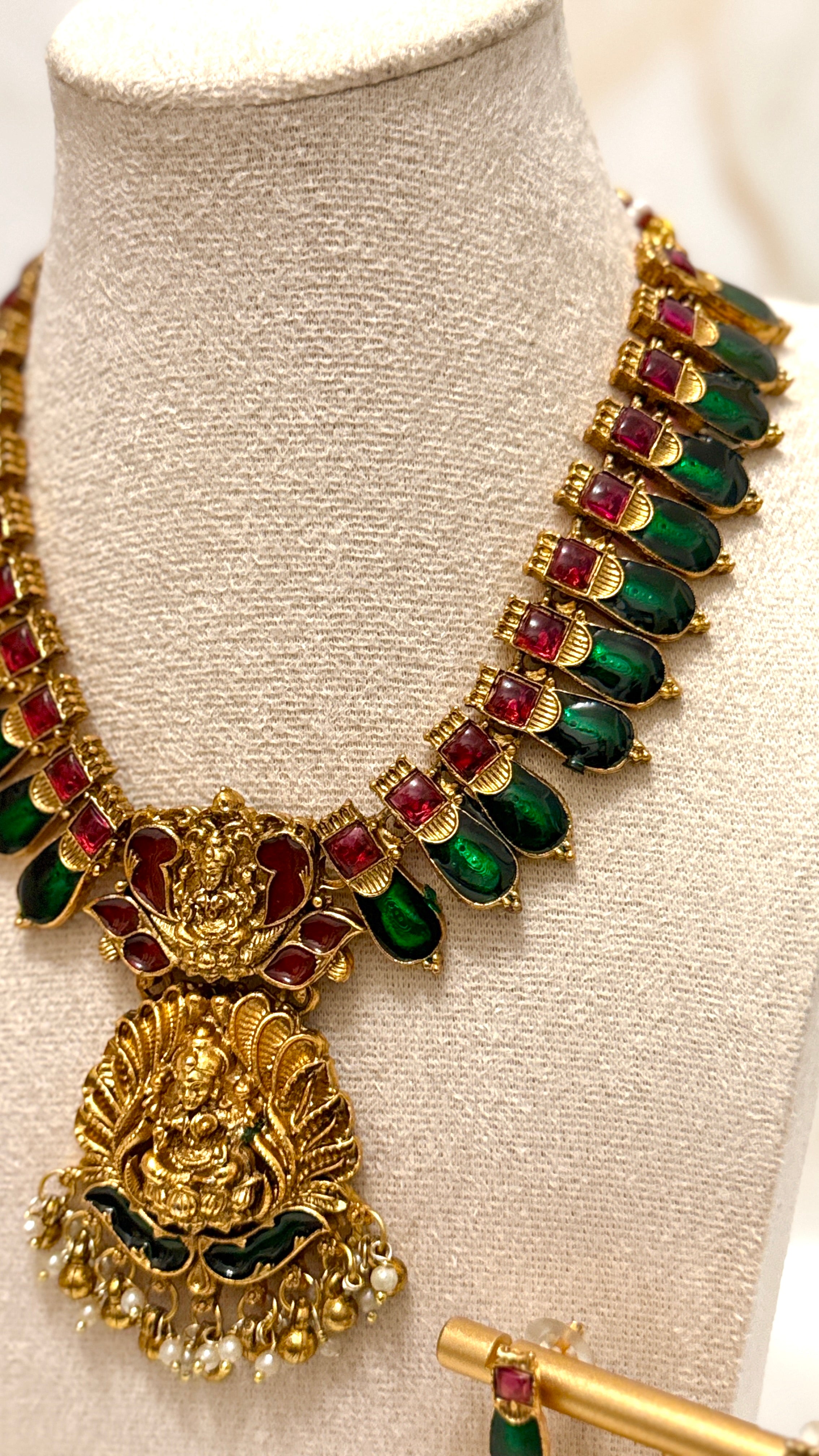 Palakka Lakshmi Mala Set