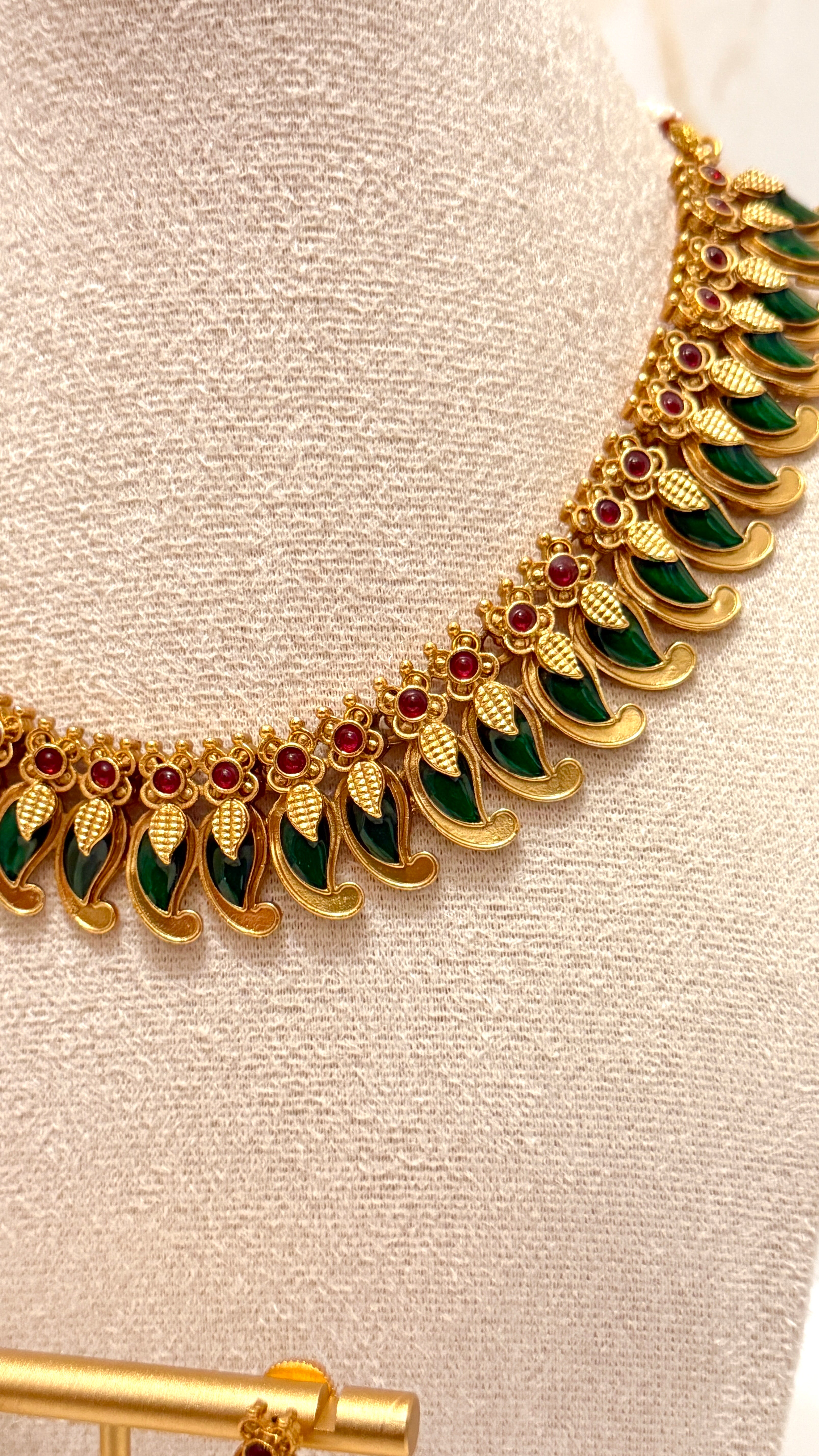 Palakka Mala Neckpiece Set