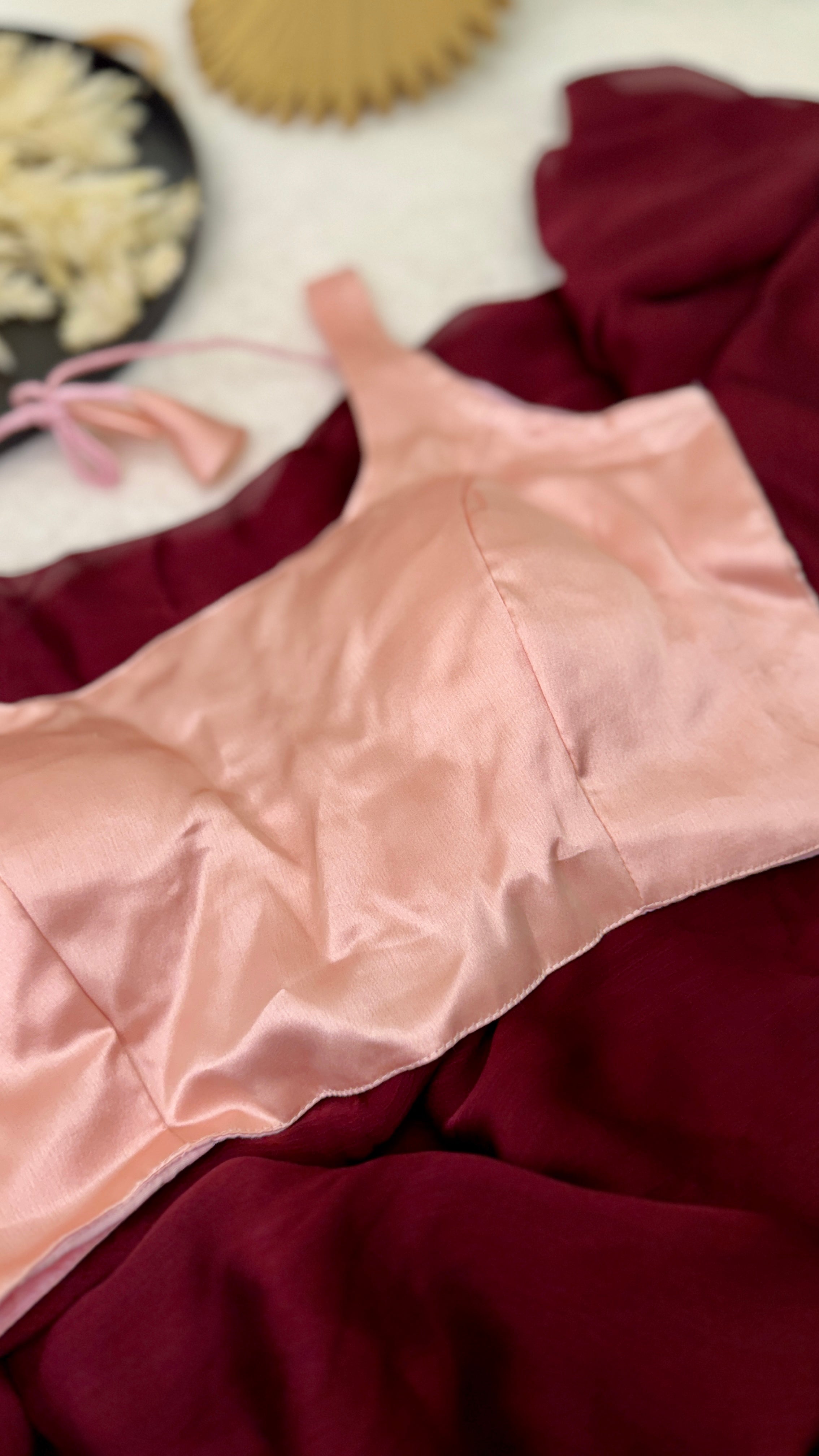 Sleevless Blouse