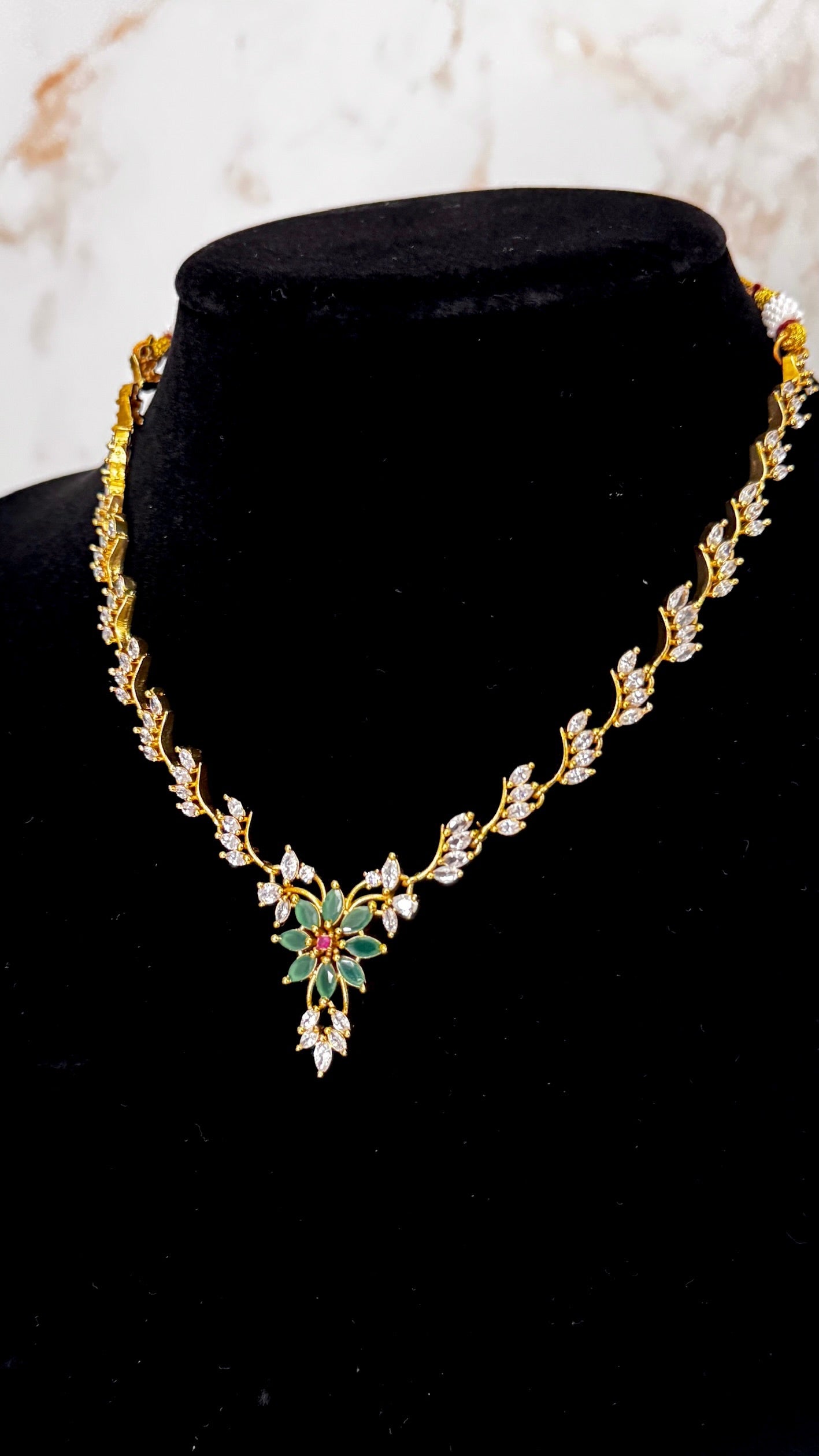 Floral Ruby Green Neckpiece