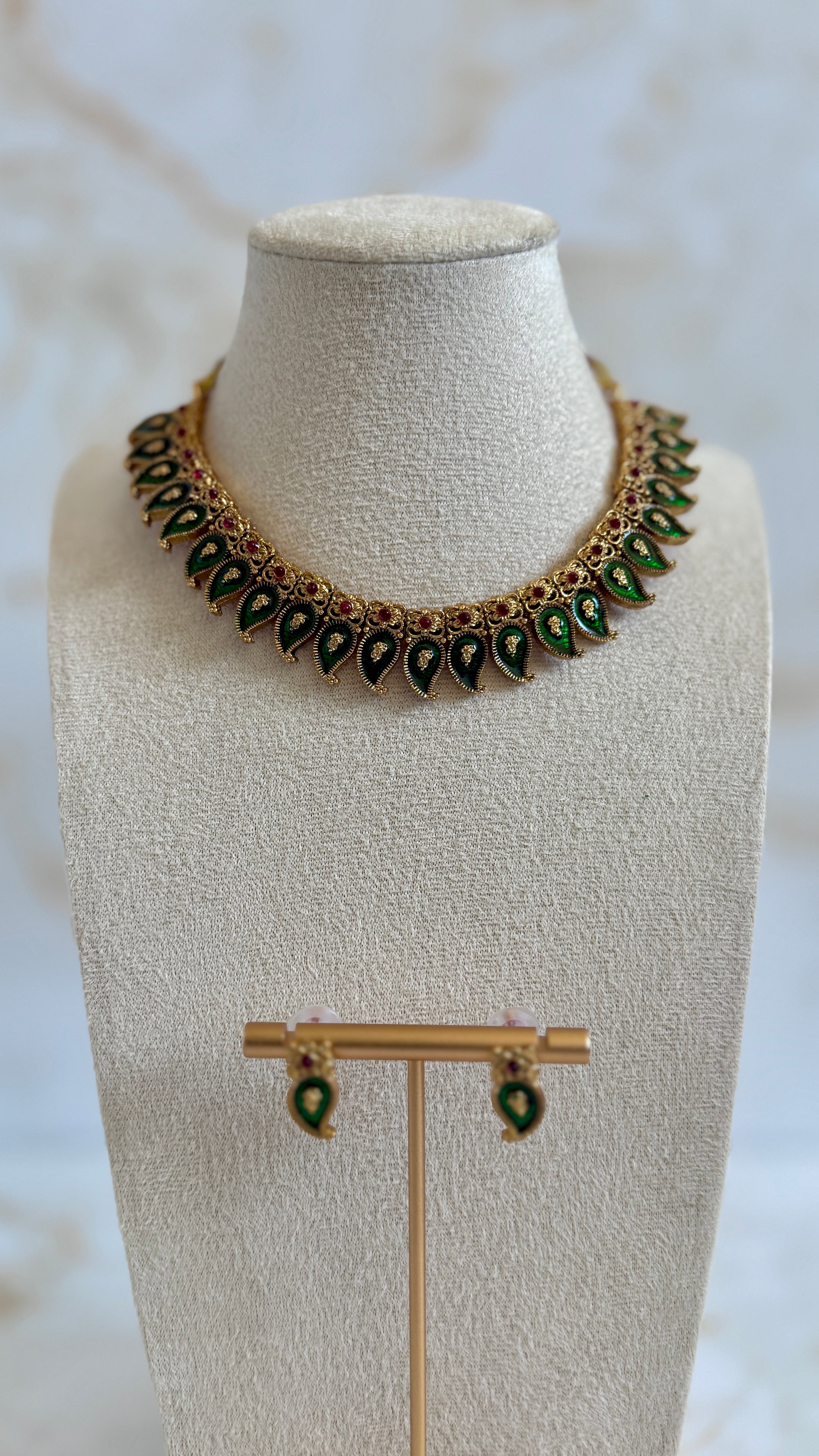 Reversible Palakka Mala